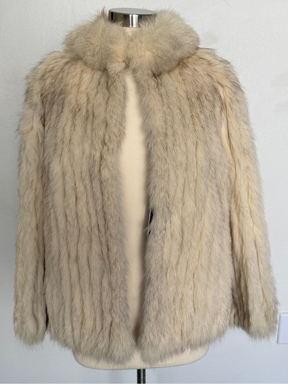 Vintage Saga Fox Genuine Fox Fur Jacket Shawl Collar Cream Fur Coat M/L